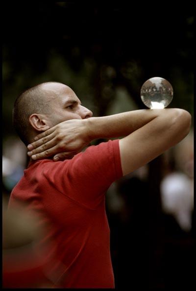 Mr Crystal, the crystal ball juggler from Germany