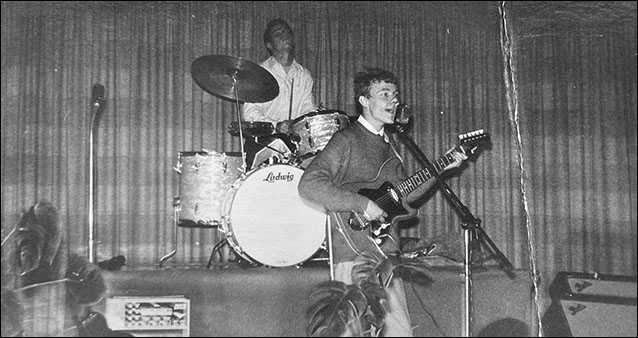 23 Carsten Band Days Bw